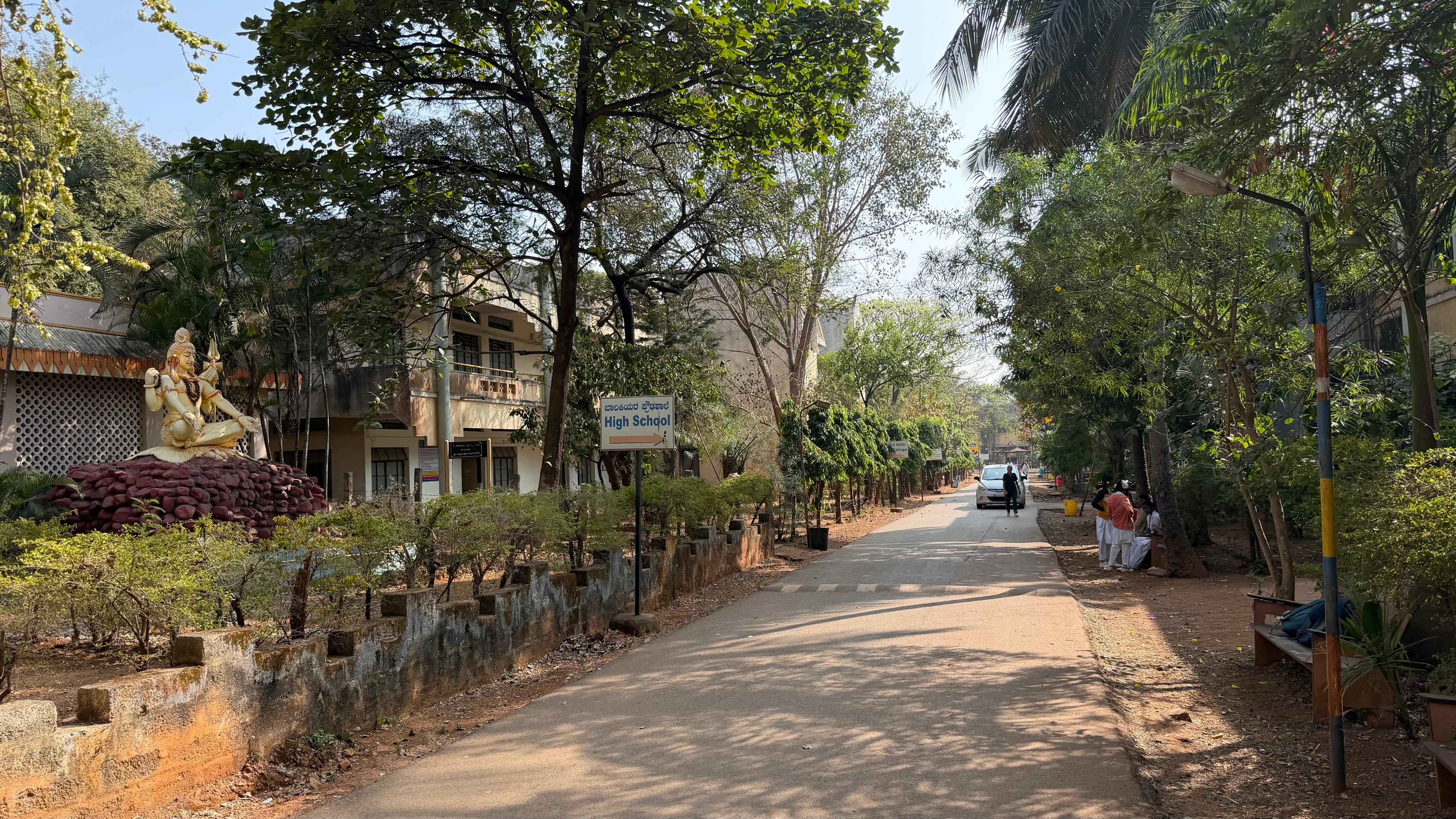 CAMPUS